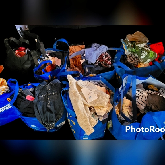 Only a few left! Price dropped! Baby boy cloths lots - Picture 1 of 4